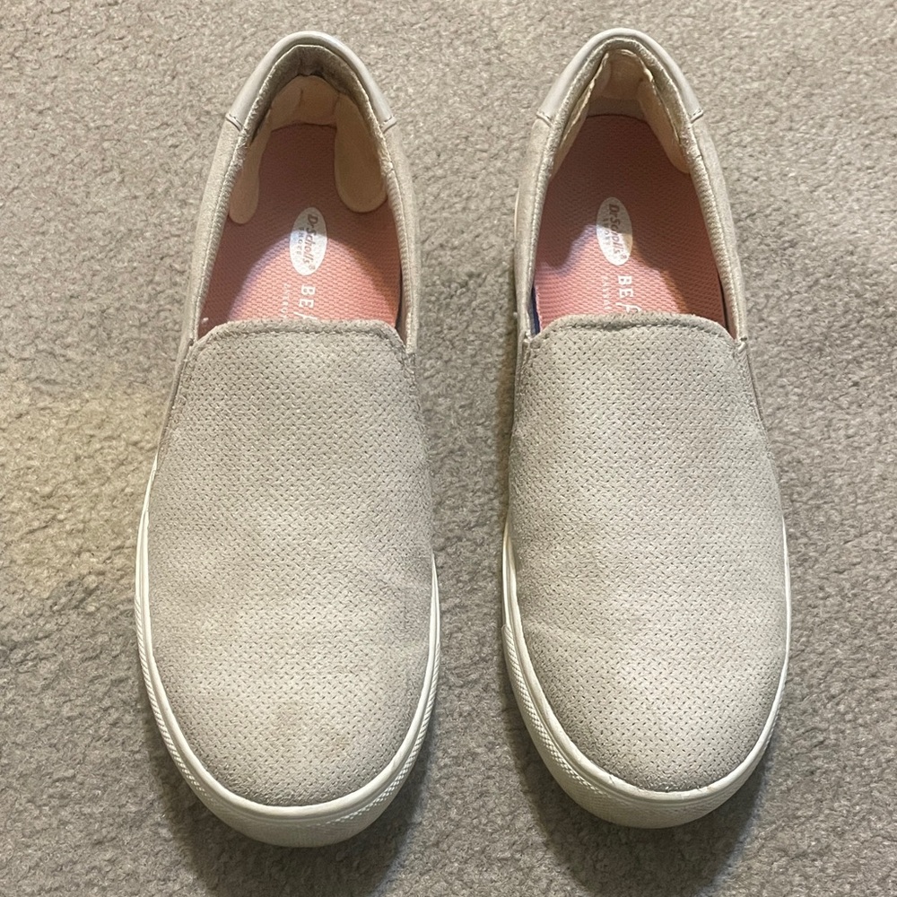 Dr. Scholls Women’s Nova Slip-on Flats size 7.5, Light Grey